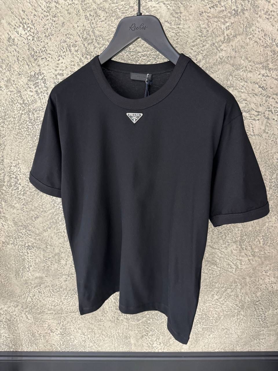 Prada T-shirt Zwart
