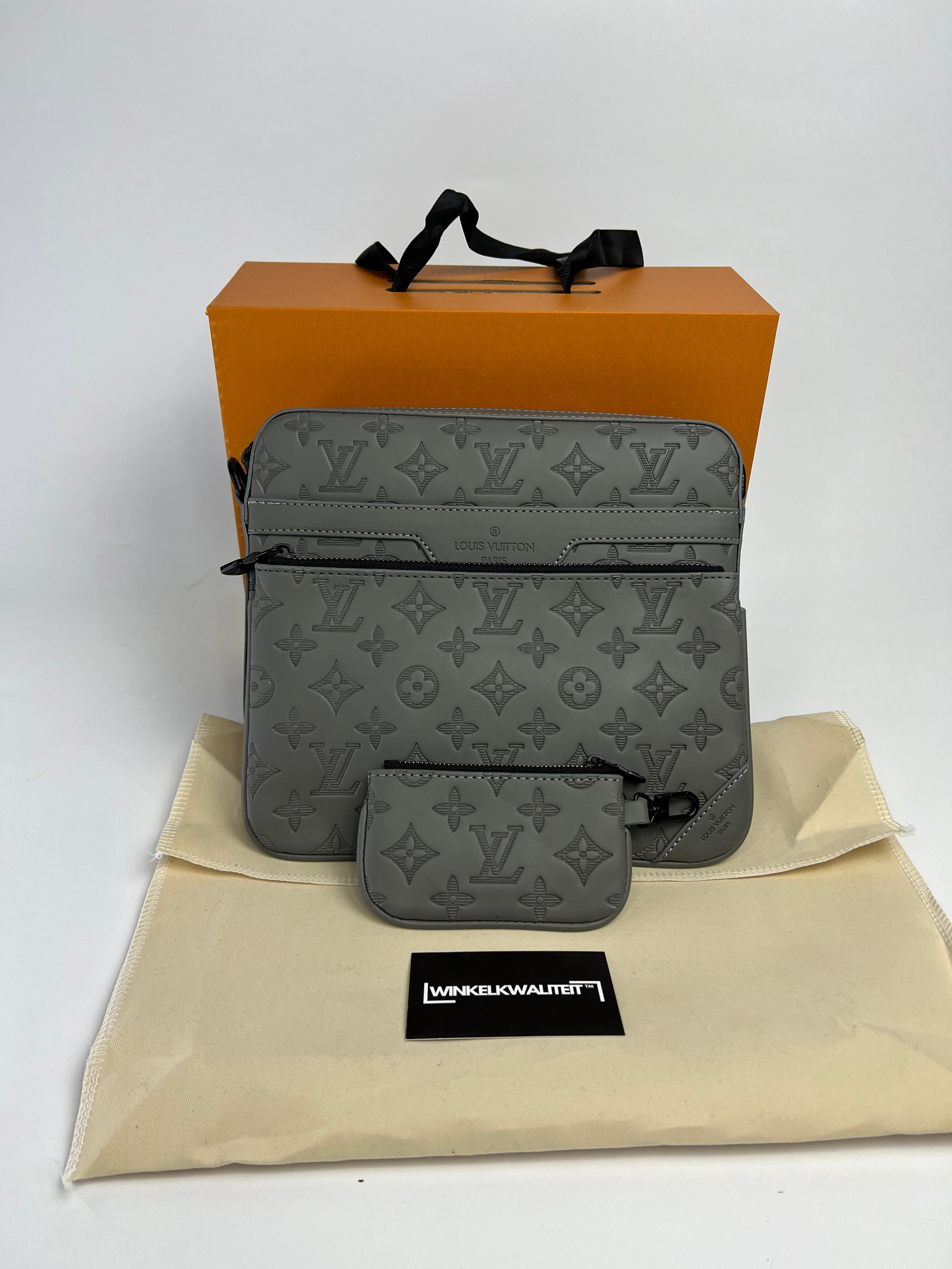 Louis Vuitton Trio Messenger Bag