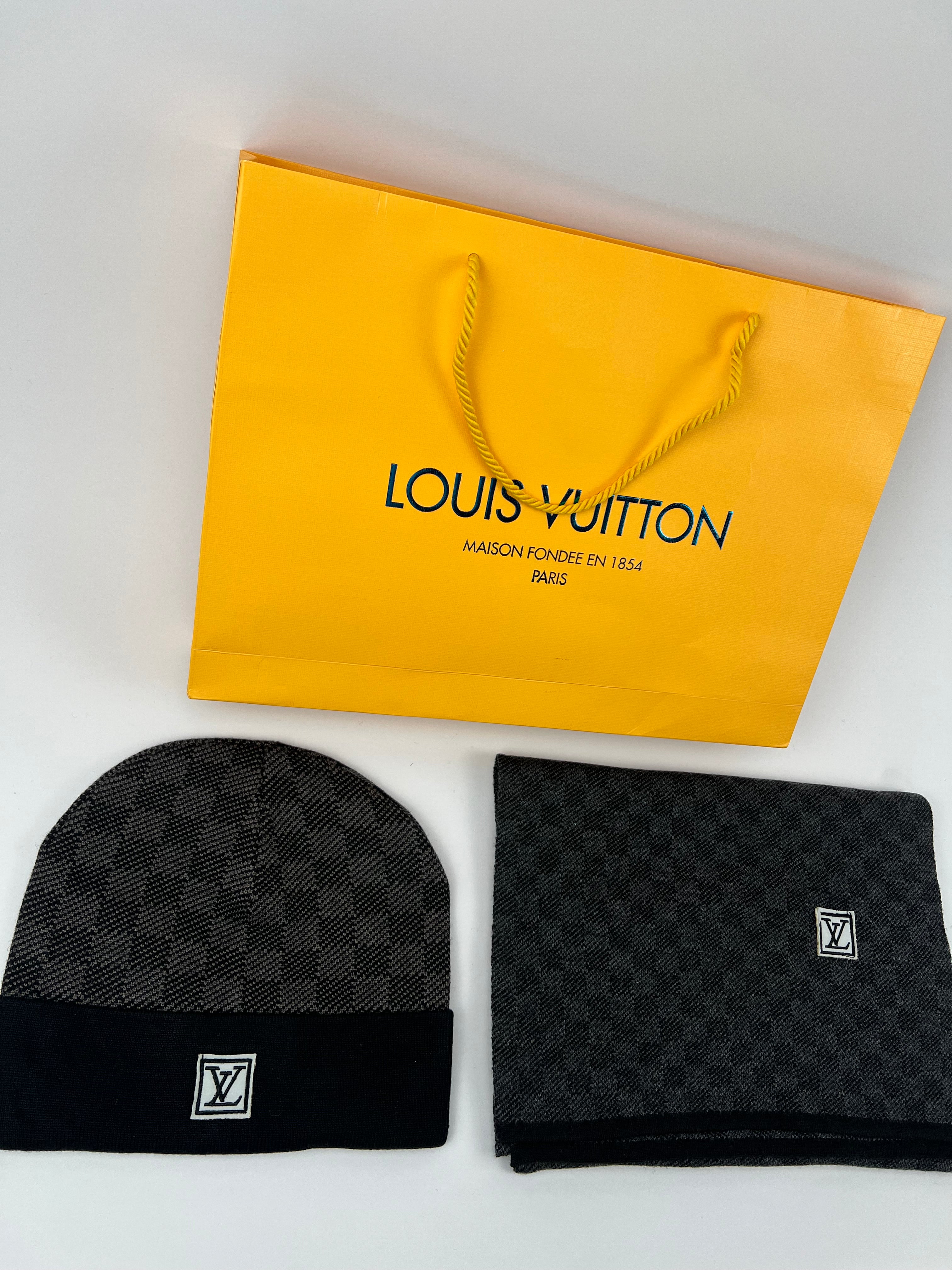 Louis Vuitton Muts/Sjaal