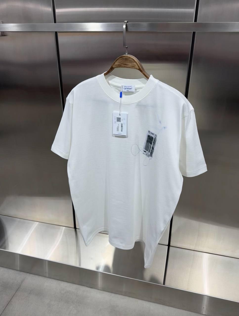 OFF WHITE T-shirt