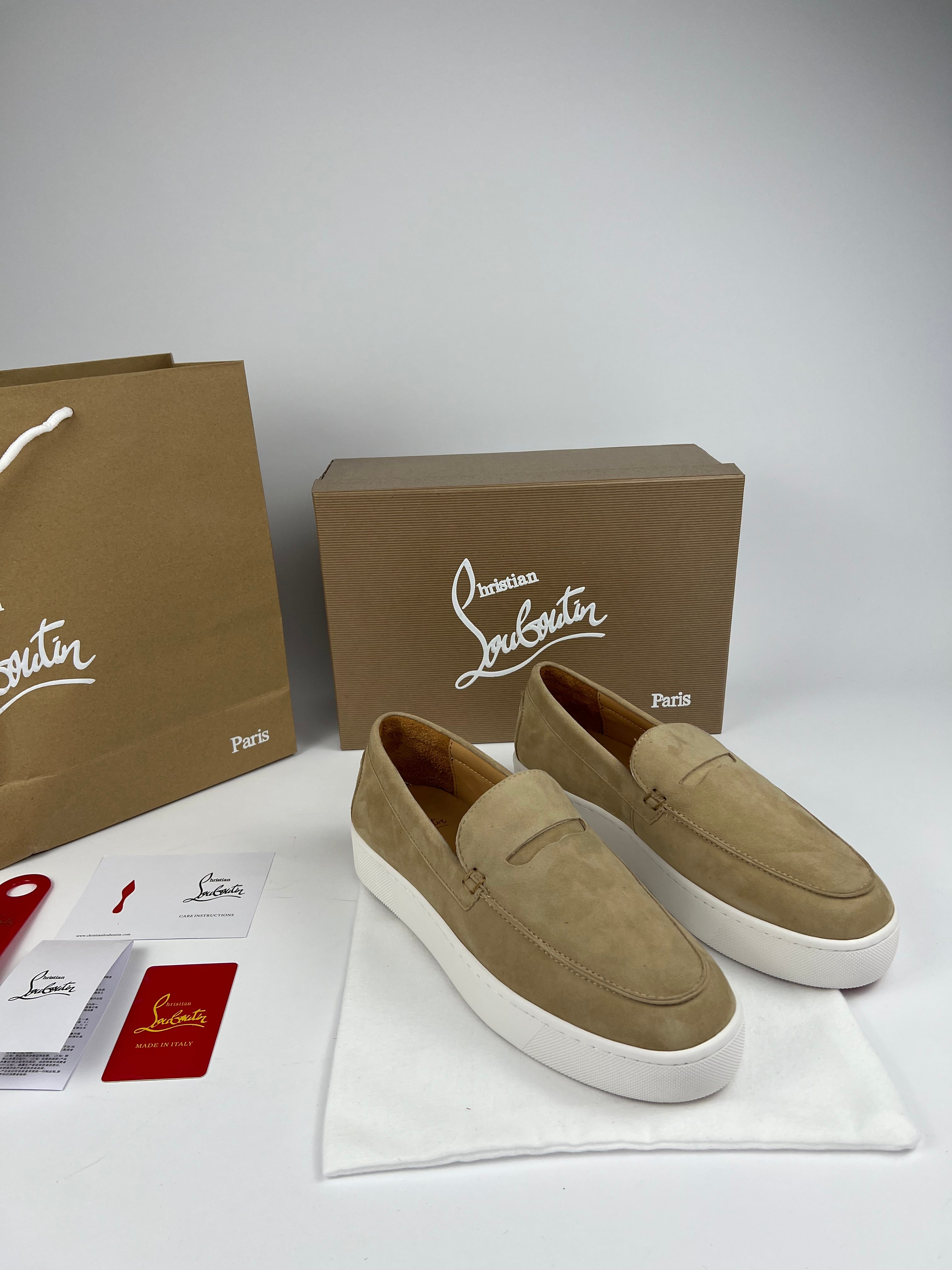 Louboutin loafers Beige