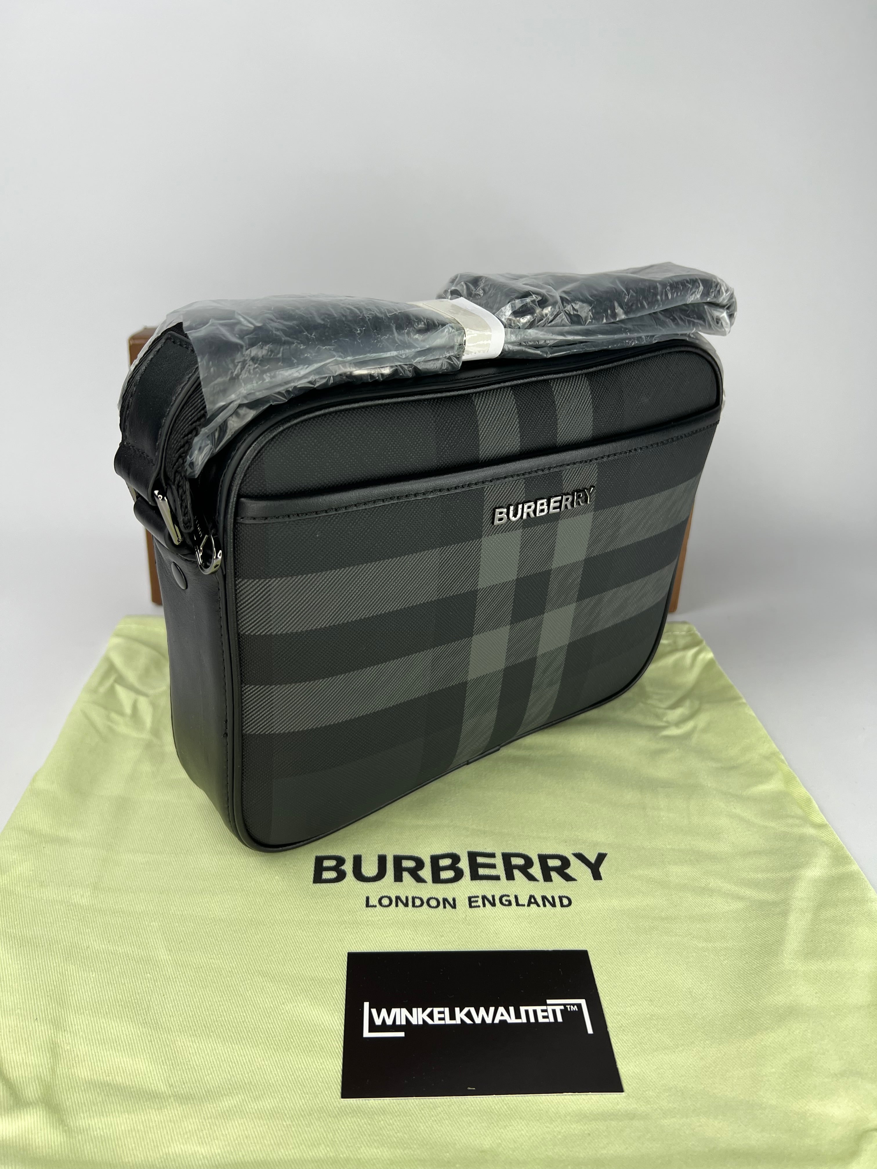 Burberry paddy Bag