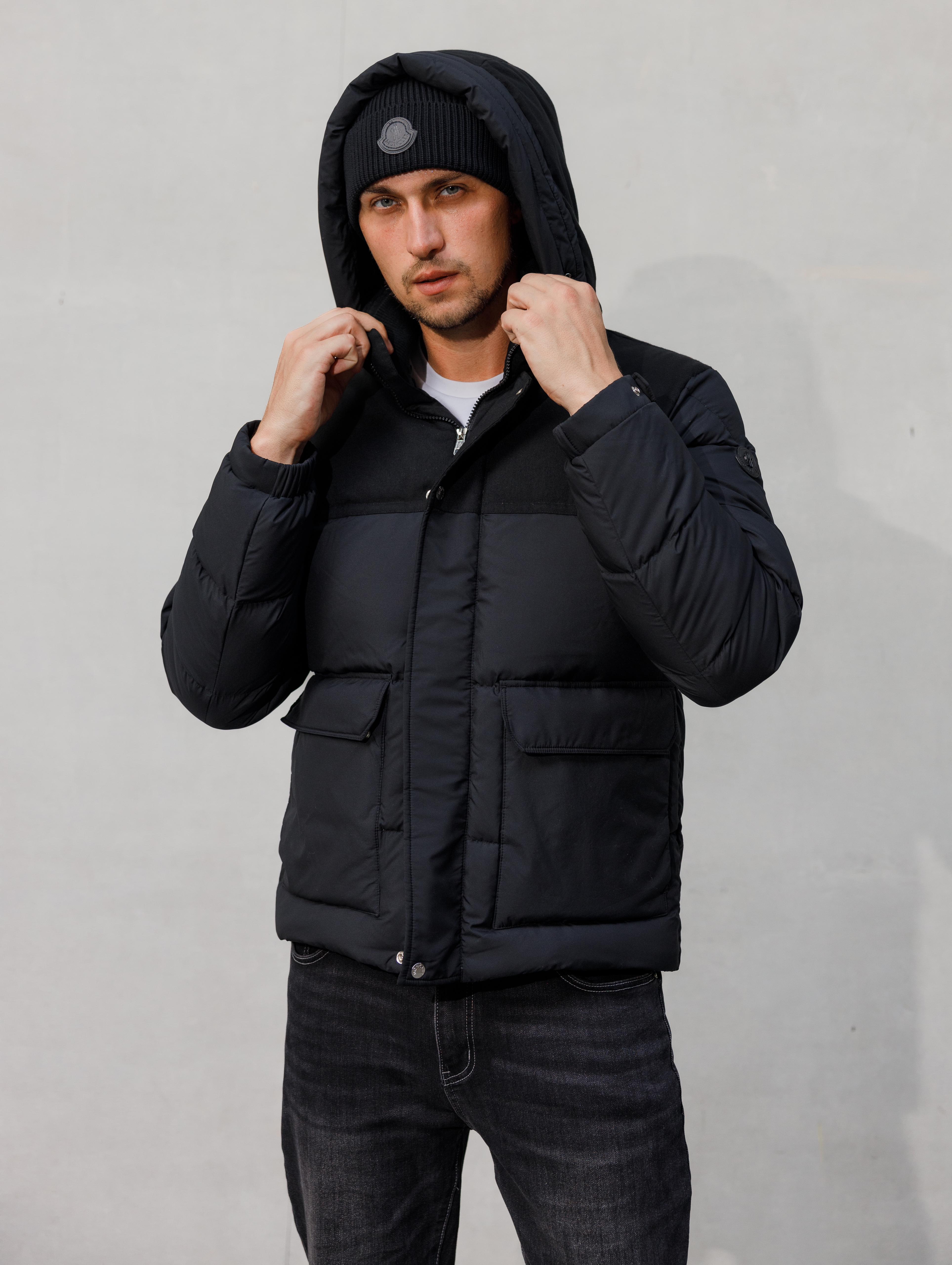 Moncler Mussala Jas Zwart (NFC SCAN)