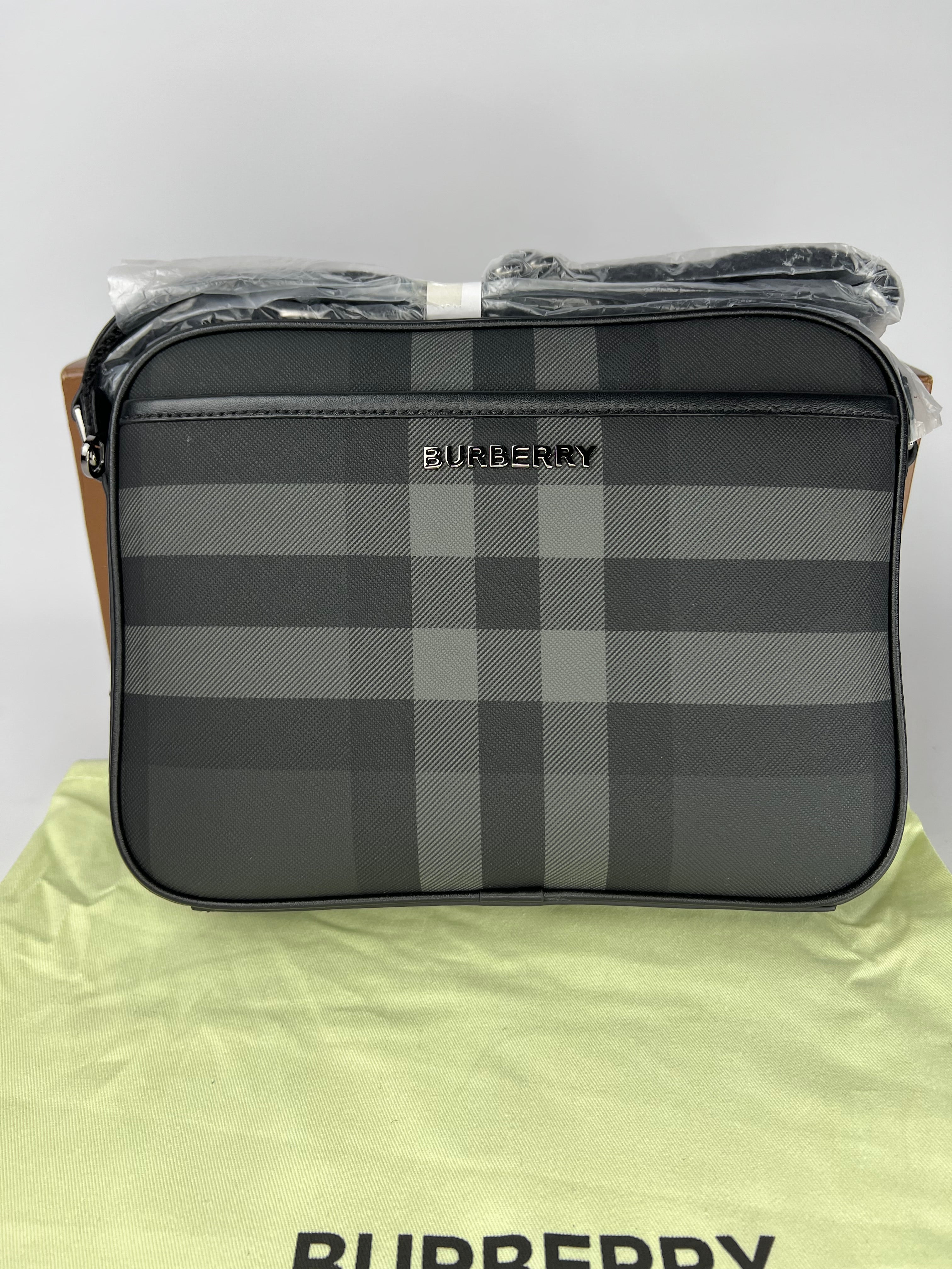 Burberry paddy Bag