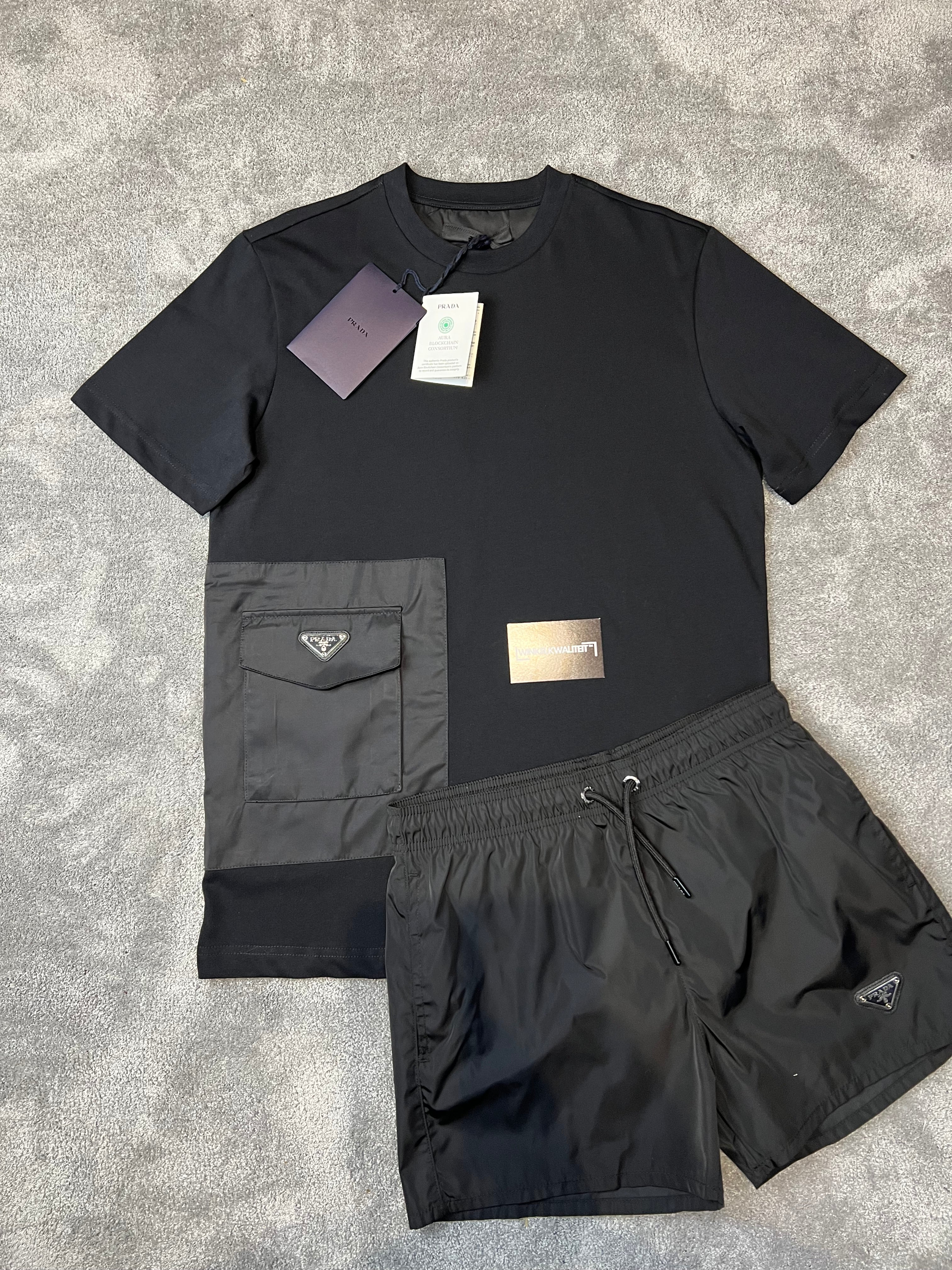 Prada Zomerset