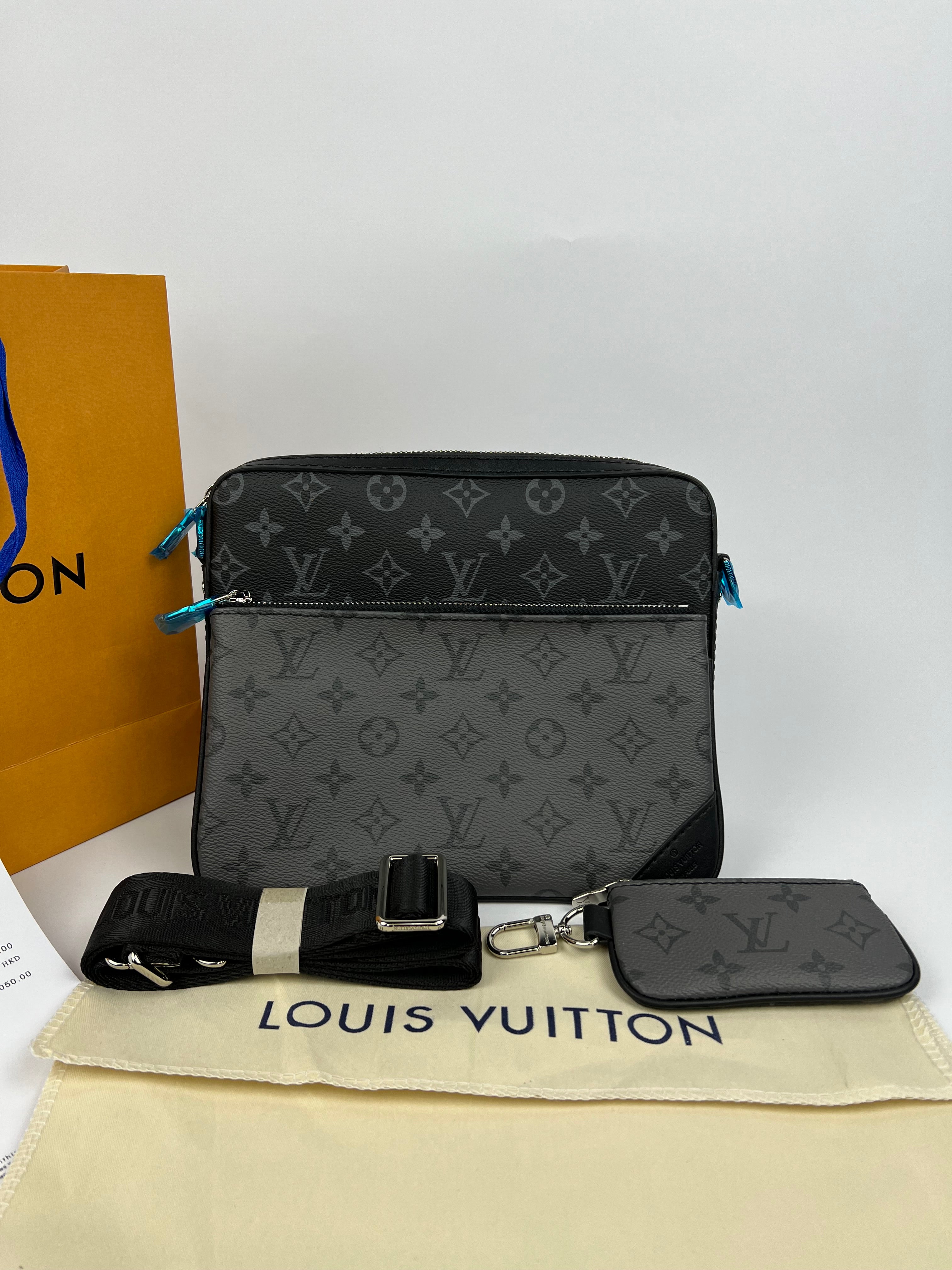 Louis Vuitton Trio Messenger Bag