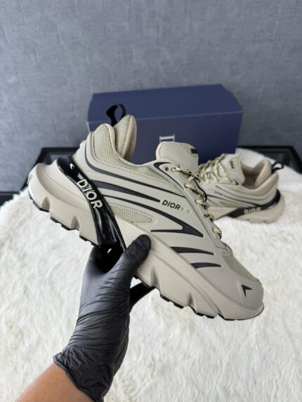 Christian Dior B44 Beige