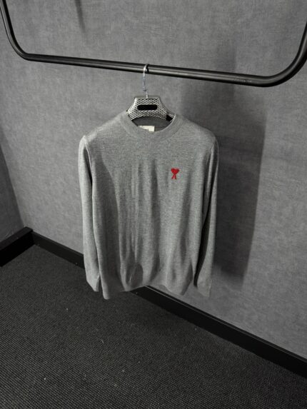 Ami Sweater Donker Grijs Zachte Stof