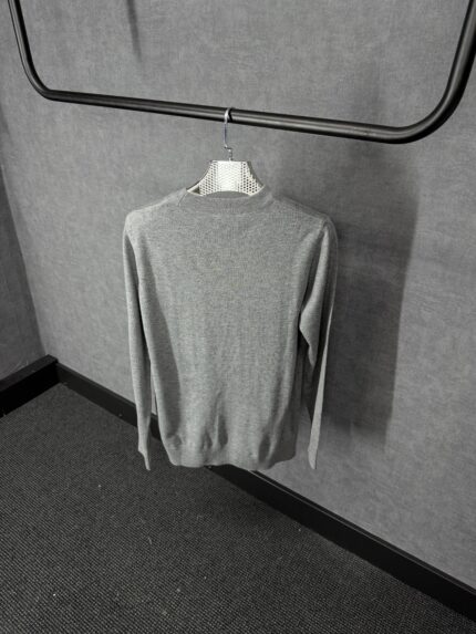 Ami Sweater Donker Grijs Zachte Stof