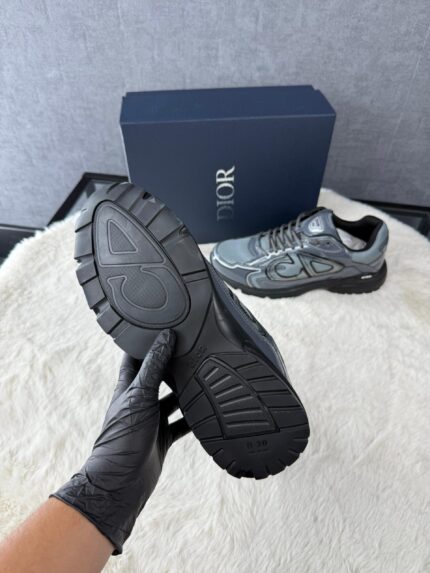 Christian Dior B30 Glimmend Grey