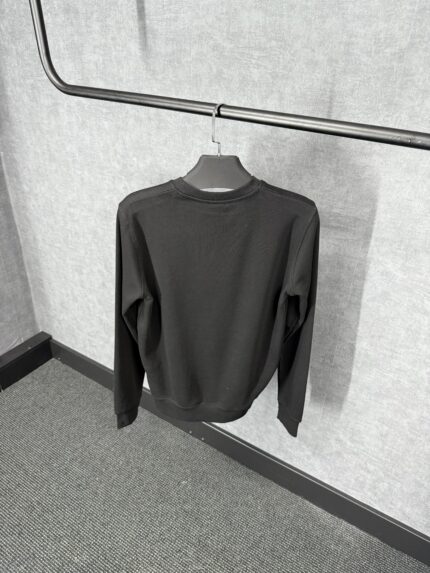 Burberry Black Sweater (B-Logo)