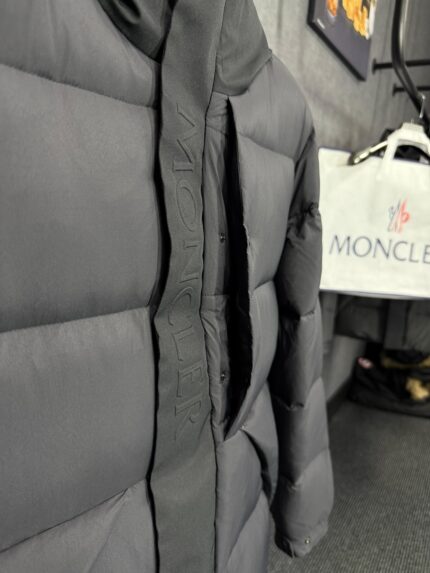 Moncler Madeira Hooded Short Down Jacket Black + NFC High Quality