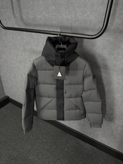 Moncler Madeira Hooded Short Down Jacket Grey + NFC High Quality