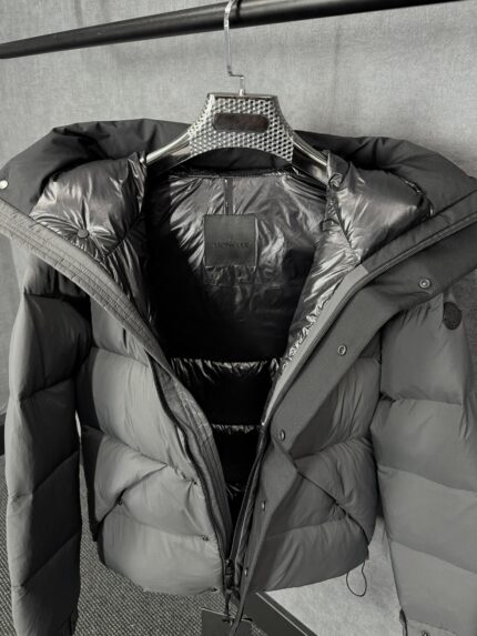 Moncler Madeira Hooded Short Down Jacket Grey + NFC High Quality