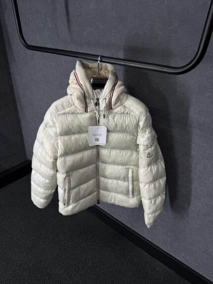 Moncler Hooded Beige Winterjas + NFC