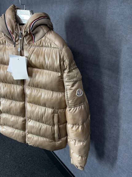 Moncler Hooded Bruin Bronze Winterjas + NFC