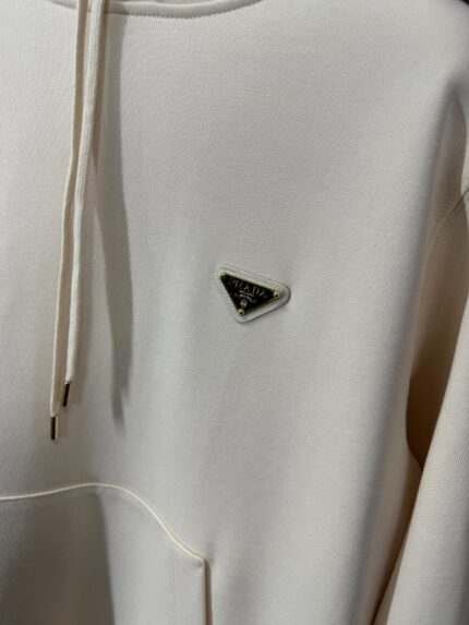 Prada Trainingspak Beige High Quality