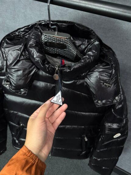 Moncler Maya Zwart Glimmend + NFC, High Quality