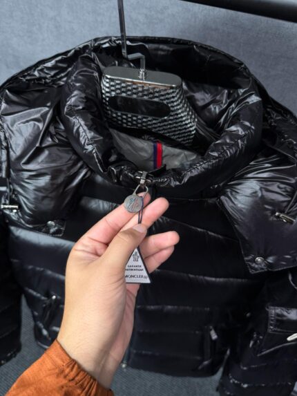 Moncler Maya Zwart Glimmend + NFC, High Quality