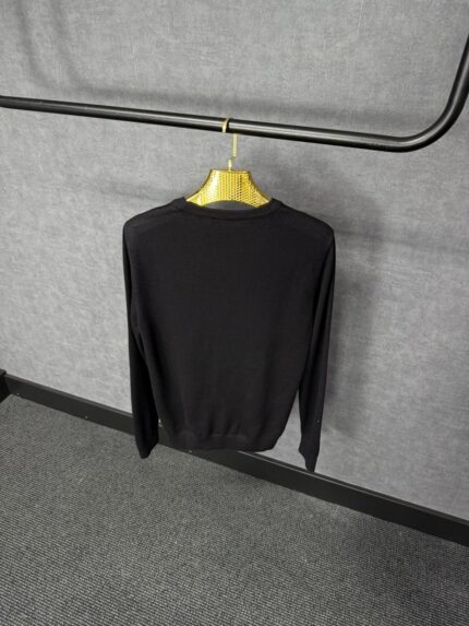 Ami Sweater Zwart Zachte Stof