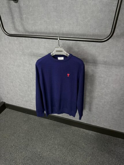Ami Sweater Blue Zachte Stof