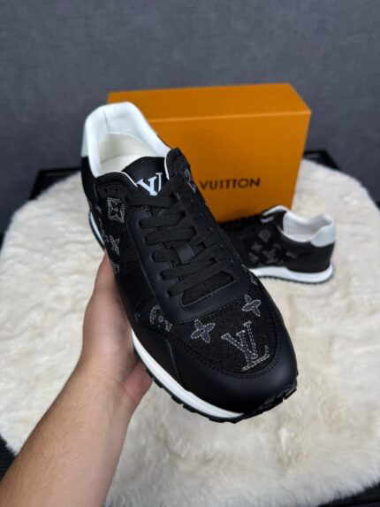 Louis Vuitton Monogram Black