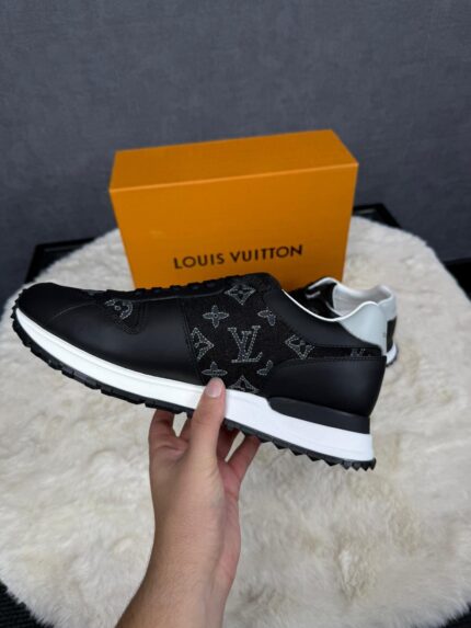 Louis Vuitton Monogram Black
