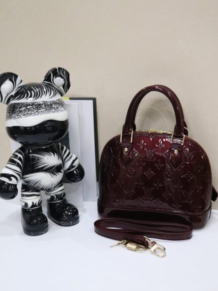 louis vuitton alma bb monogram vernis lakleer dames