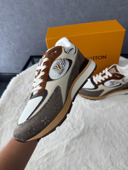 Louis Vuitton Run Away Sneakers Brown