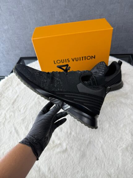 Louis Vuitton Runners Sneakers