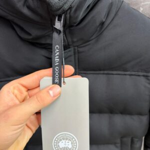 Canada goose Macmillan Black Black logo